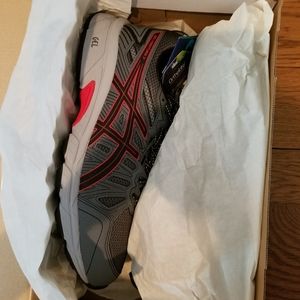 💥 Asics Gel Venture Men's Sz 11.5 NEW